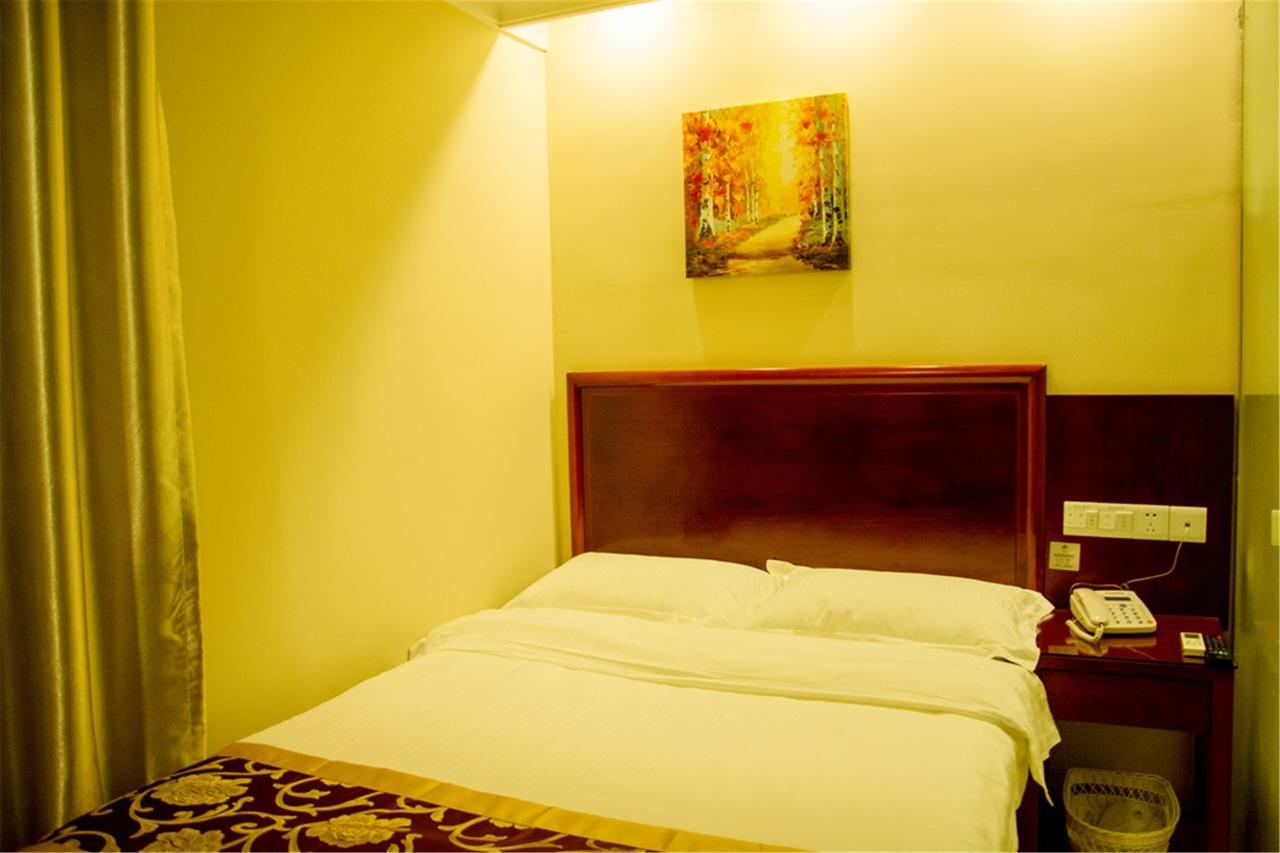 Hotel Shell Pudong Xin District Huanglou Town Furong Road Xangai